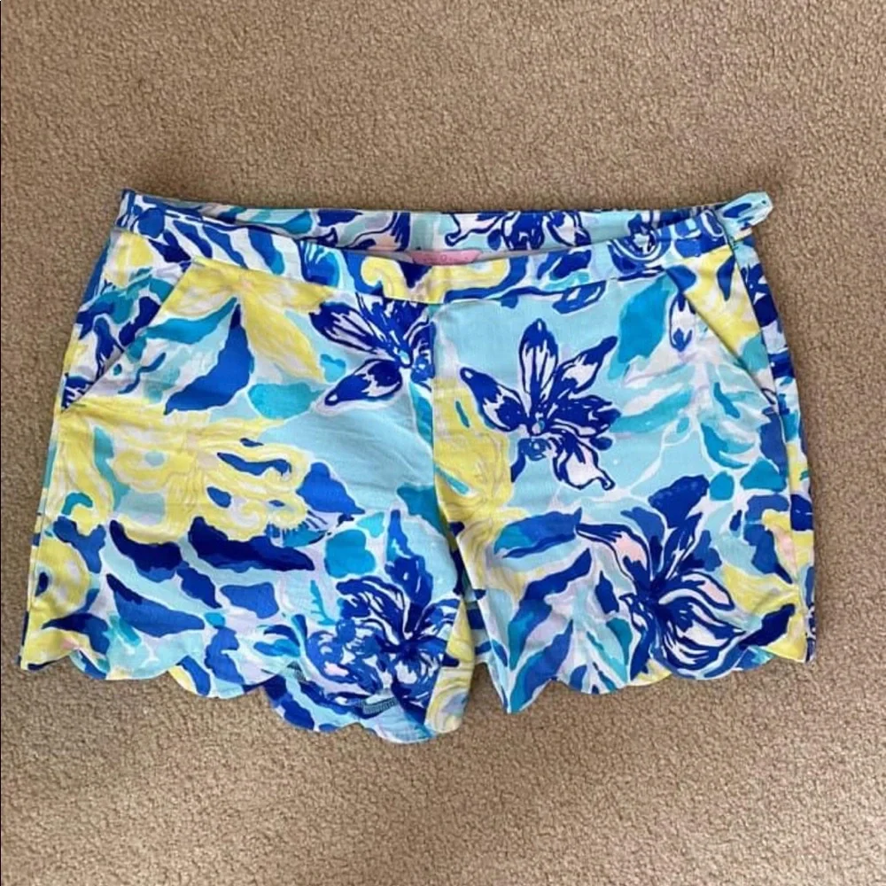 EUC size 8 Lilly Pulitzer Magnolia Shorts - Picture 1 of 1